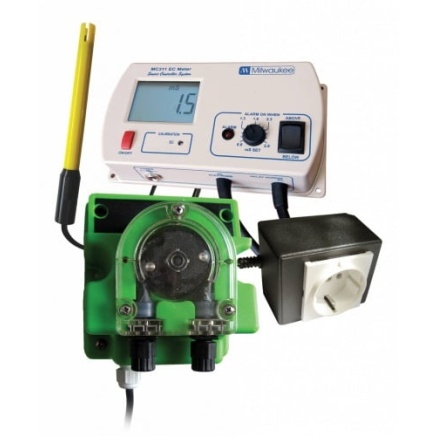 Controlador Dosificador de Nutrientes Milwaukee MC740
