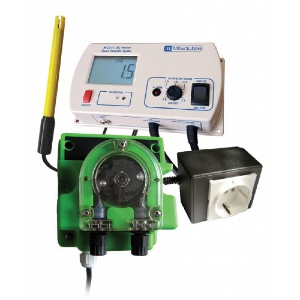 Controlador Dosificador de Nutrientes Milwaukee MC740